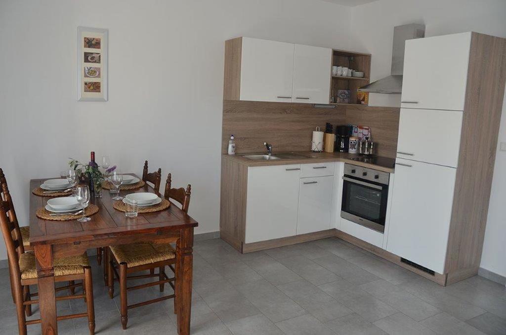 Apartments Villa Marina Водице Стая снимка