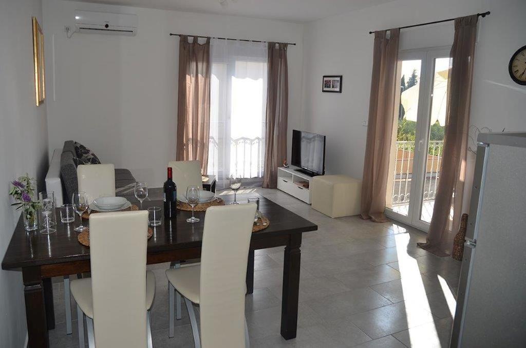 Apartments Villa Marina Водице Стая снимка